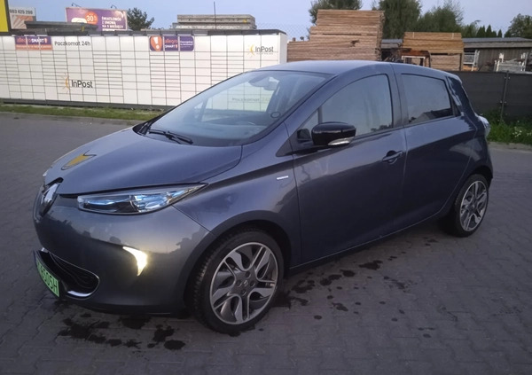 Renault Zoe cena 56000 przebieg: 83000, rok produkcji 2018 z Kielce małe 191